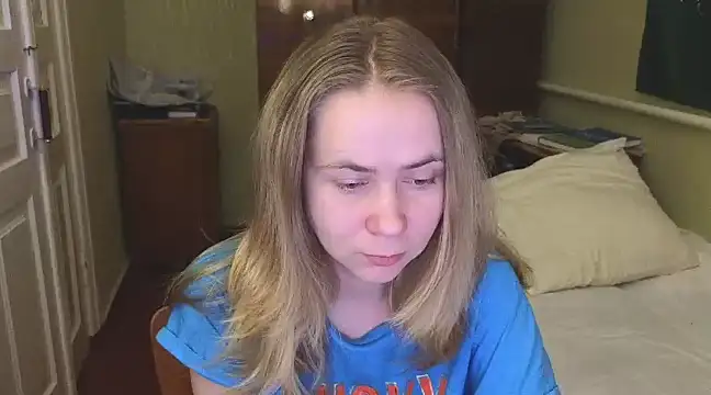 Riley Roo online show from 27, 2, 2025