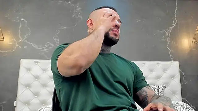 BruceDallas online show from 17, 12, 2024