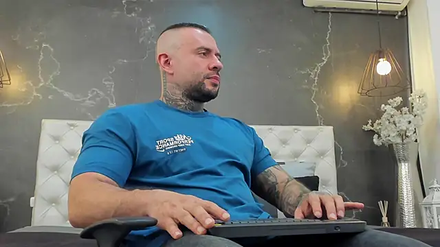 BruceDallas online show from 21, 1, 2025