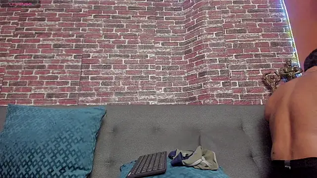 curt xxx online show from 17, 1, 2025