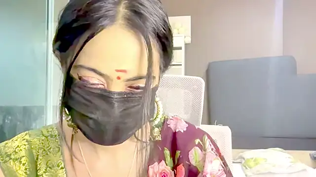 Monalisadon018 online show from 4, 12, 2025