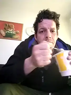 Knuffelstaaf123 online show from 14, 3, 2025