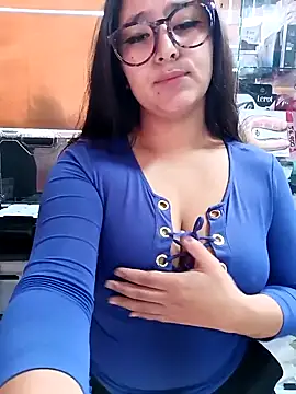 Cute Penelope online show from 17, 2, 2025