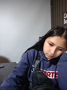 Cute Penelope online show from 17, 7, 2026