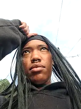 Honey-420- online show from 24, 10, 2025