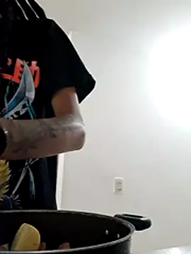 Honey-420- online show from 4, 12, 2025