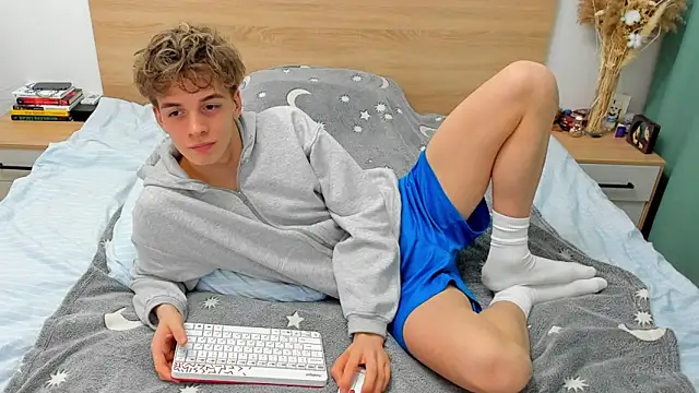 Fandi 777 online show from 16, 12, 2024