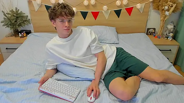 Fandi 777 online show from 28, 1, 2025