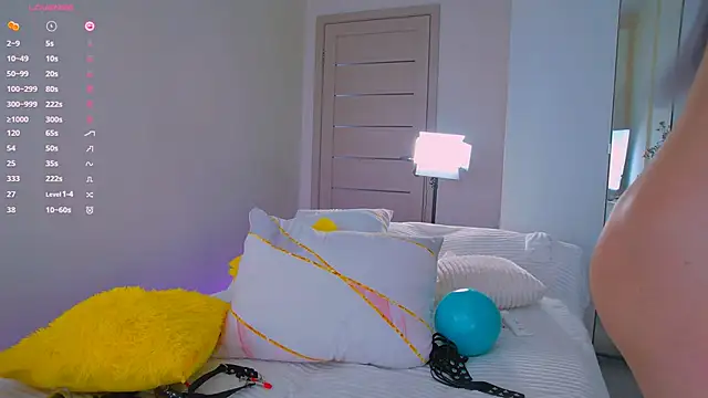 Nika Bloom online show from 9, 4, 2026