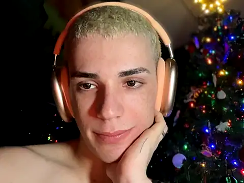 Cristian Delgado online show from 4, 12, 2025