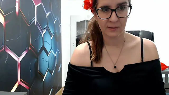 Snapshot of KayaRose chatting on 1, 1, 2025 KayaRose online show from 1, 1, 2025