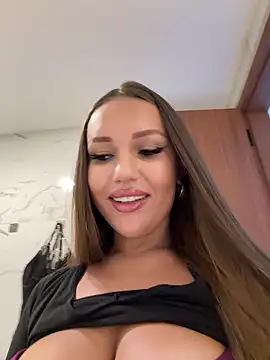 Syka0001 online show from 4, 2, 2025