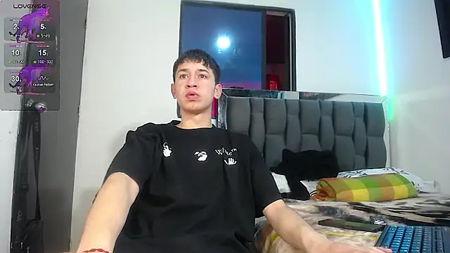 Mr daren  online show from 3, 2, 2025