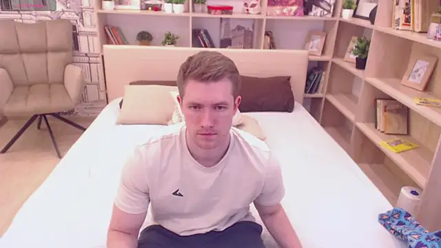 Snapshot of EthanPinkman chatting on 10, 3, 2025 EthanPinkman online show from 10, 3, 2025