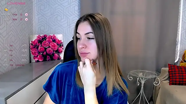 Naughty  Megan online show from 18, 2, 2025