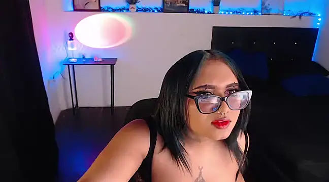 LiaScarlett online show from 14, 12, 2024