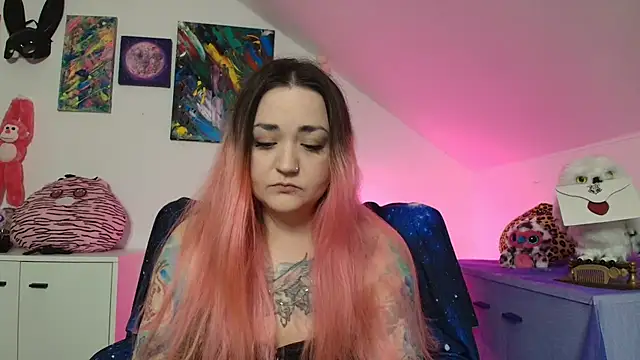 Snapshot of PinkHurricaneOfficial chatting on 14, 2, 2026 PinkHurricaneOfficial online show from 14, 2, 2026