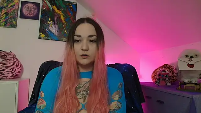 Snapshot of PinkHurricaneOfficial chatting on 20, 2, 2026 PinkHurricaneOfficial online show from 20, 2, 2026