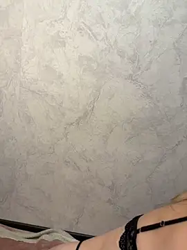 Snapshot of lovelly_molly chatting on 17, 6, 2026 lovelly molly online show from 17, 6, 2026