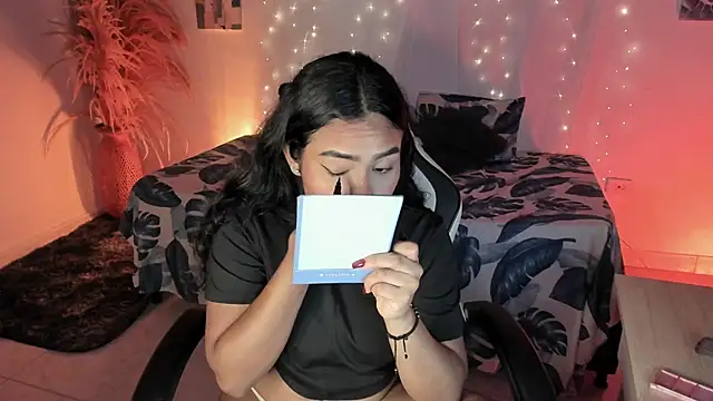 Riana Kean online show from 5, 3, 2026