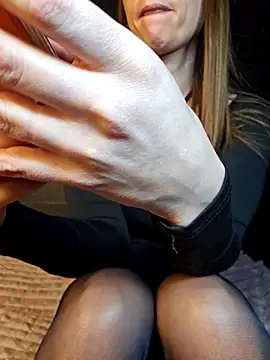 Snapshot of Lib_ertine32 chatting on 12, 2, 2026 Lib ertine32 online show from 12, 2, 2026