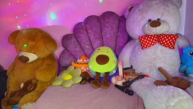 Pocahontascute 33 online show from 10, 4, 2026