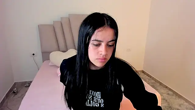 Snapshot of Alli_cooper chatting on 10, 3, 2025 Alli cooper online show from 10, 3, 2025