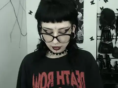 n0sferatus   online show from 21, 12, 2025