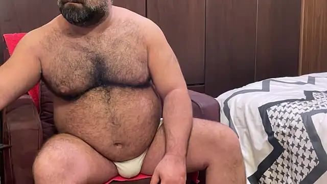 Snapshot of HAIRY_ARAB_SULTAN chatting on 19, 4, 2026 HAIRY ARAB SULTAN online show from 19, 4, 2026