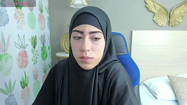 Snapshot of chaymae_nah_ chatting on 9, 1, 2025 chaymae nah online show from 9, 1, 2025