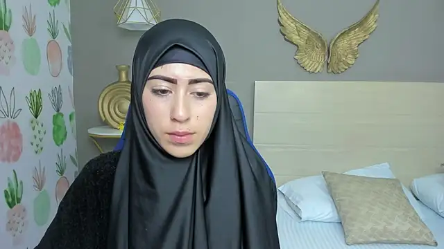 Snapshot of chaymae_nah_ chatting on 9, 1, 2025 chaymae nah online show from 9, 1, 2025