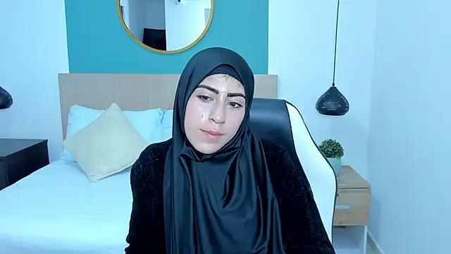 Snapshot of chaymae_nah_ chatting on 9, 1, 2025 chaymae nah online show from 9, 1, 2025