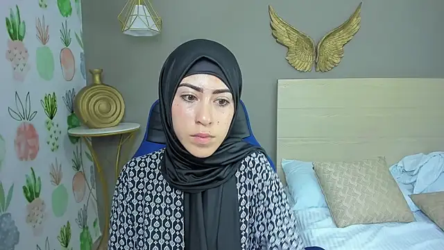 Snapshot of chaymae_nah_ chatting on 11, 1, 2025 chaymae nah online show from 11, 1, 2025