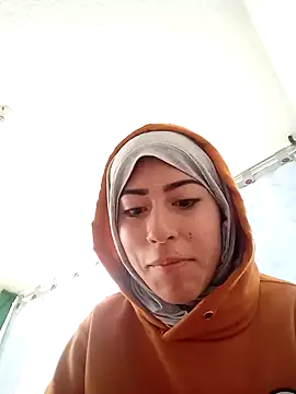 Snapshot of chaymae_nah_ chatting on 14, 1, 2025 chaymae nah online show from 14, 1, 2025