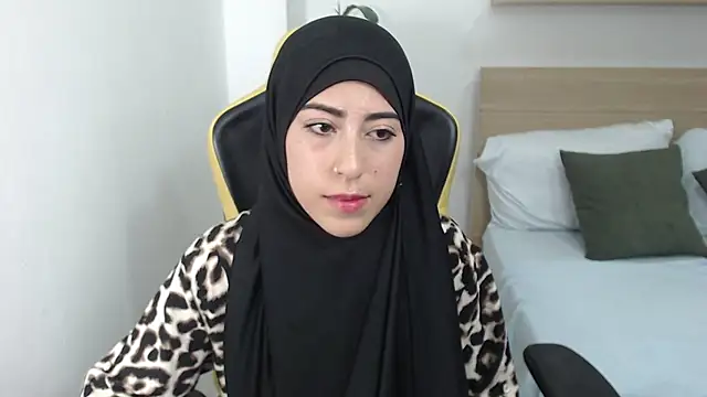 Snapshot of chaymae_nah_ chatting on 21, 3, 2025 chaymae nah online show from 21, 3, 2025