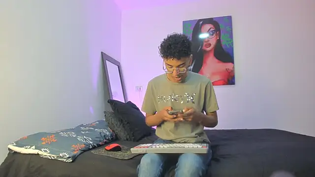 harrytwink18 online show from 19, 3, 2025