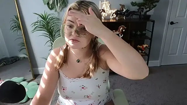 Snapshot of rodeobrii chatting on 3, 11, 2025 rodeobrii online show from 3, 11, 2025