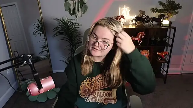 Snapshot of rodeobrii chatting on 5, 11, 2025 rodeobrii online show from 5, 11, 2025