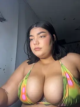 Snapshot of missjoyxx chatting on 22, 4, 2026 missjoyxx online show from 22, 4, 2026