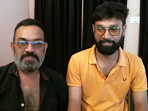 Snapshot of indianbull2023 chatting on 19, 4, 2026 indianbull2023 online show from 19, 4, 2026