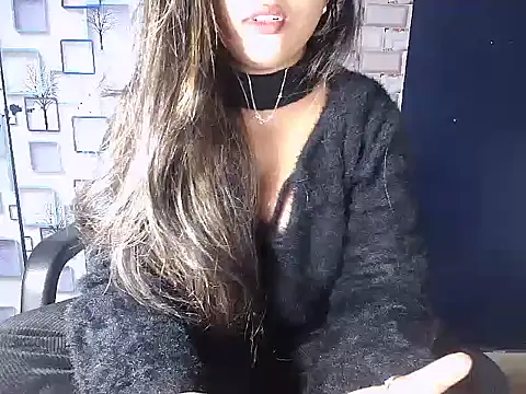 Snapshot of Hot_Naina- chatting on 18, 12, 2024 Hot Naina- online show from 18, 12, 2024