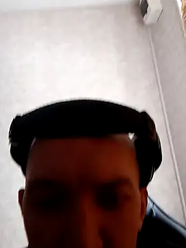 MityaXLoves online show from 5, 3, 2025