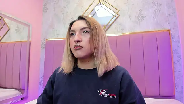 TomLondon  online show from 30, 11, 2025