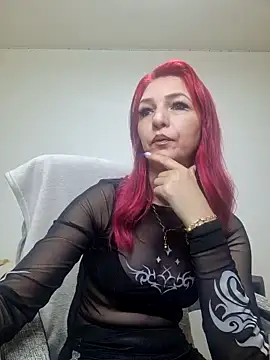 Snapshot of Evadesirex46 chatting on 5, 5, 2026 Evadesirex46 online show from 5, 5, 2026