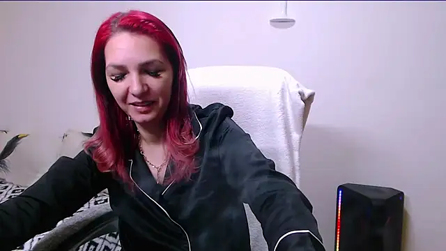 Snapshot of Evadesirex46 chatting on 17, 5, 2026 Evadesirex46 online show from 17, 5, 2026