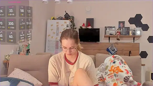 Girl alone home online show from 22, 2, 2026