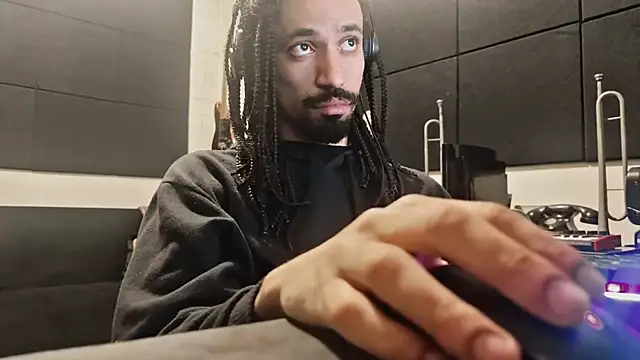 hotcamboy420 online show from 10, 11, 2025