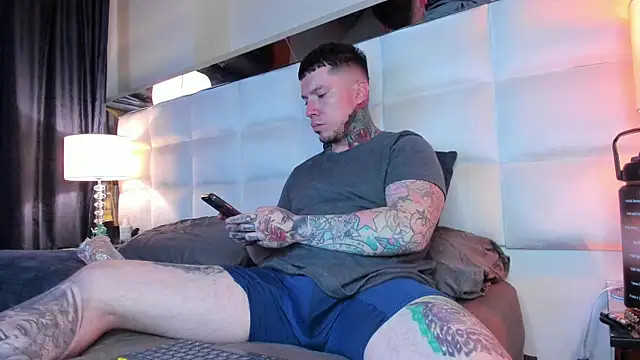 Adam tatto online show from 22, 9, 2025