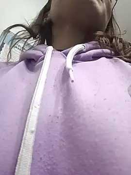 karlamorris  online show from 8, 2, 2025