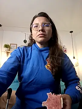 karlamorris  online show from 15, 9, 2025